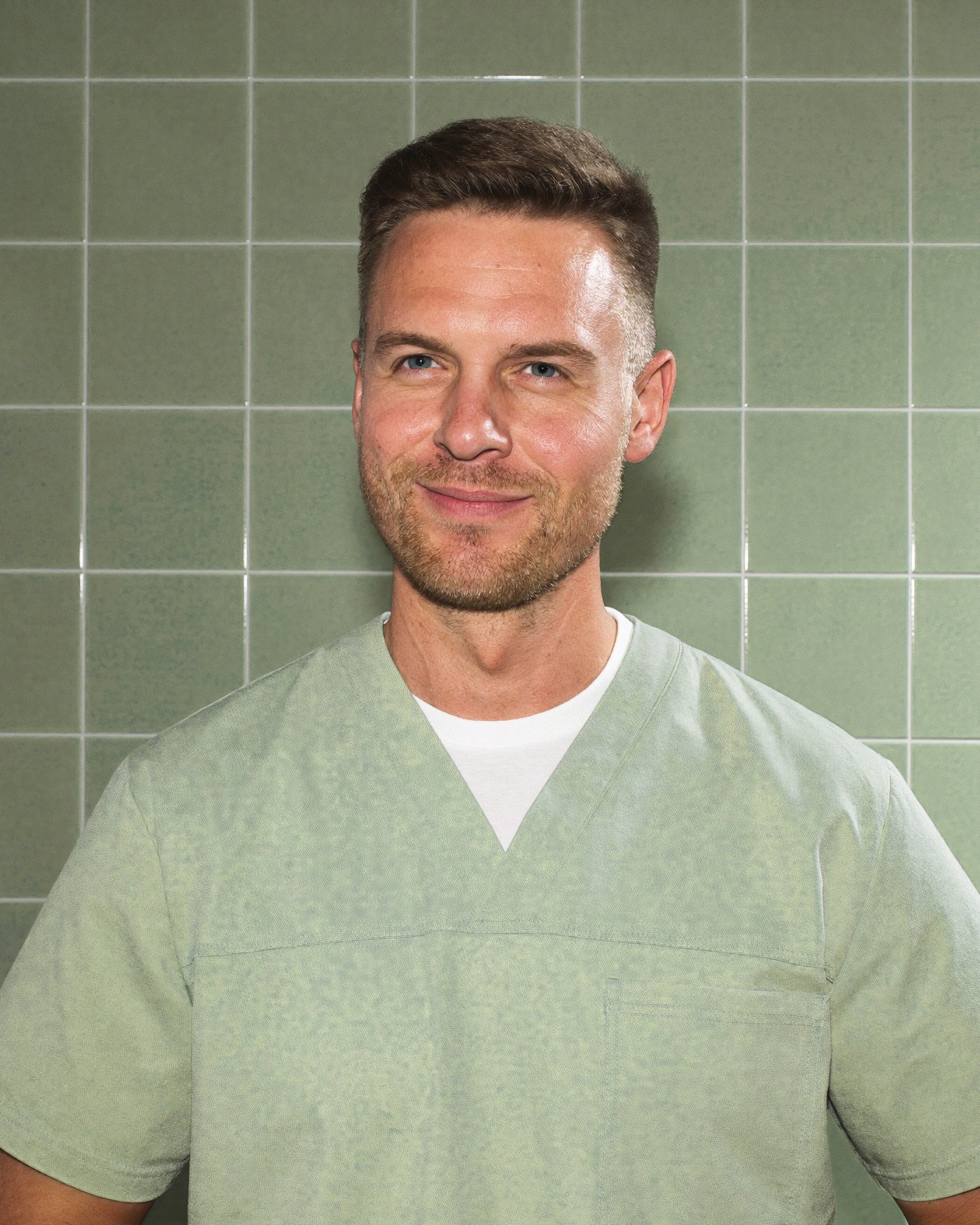 Tom Hartley, Nurse